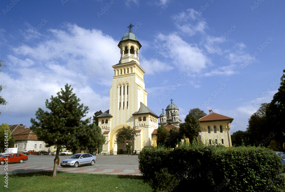 glockenturm vor der orthodoxen kathedrale, alba iulia
