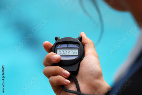stop watch use during the swimming competition