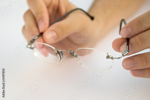 brille nehmen 02