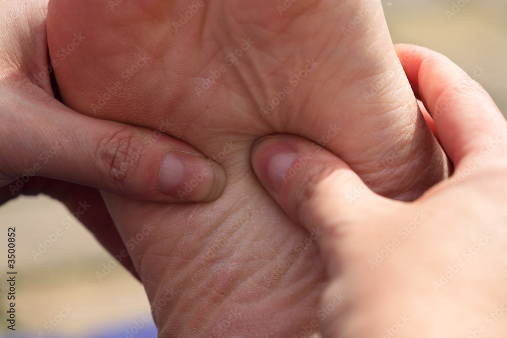 deep tissue massage to the sole of the foot deep tissue massage to the sole of the foot