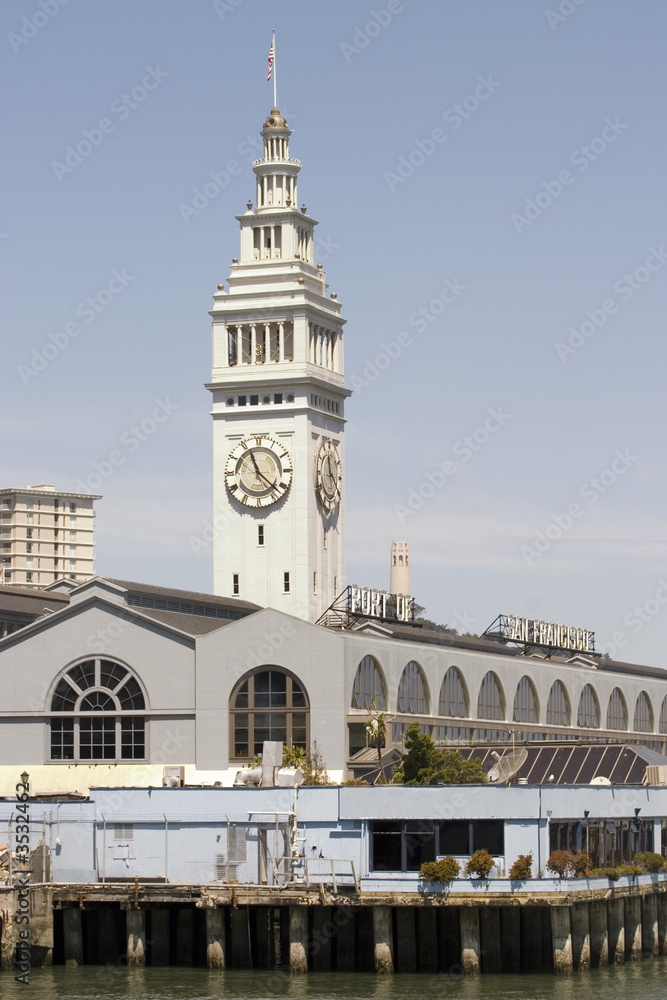 Fototapeta premium Ferry Building and Market
