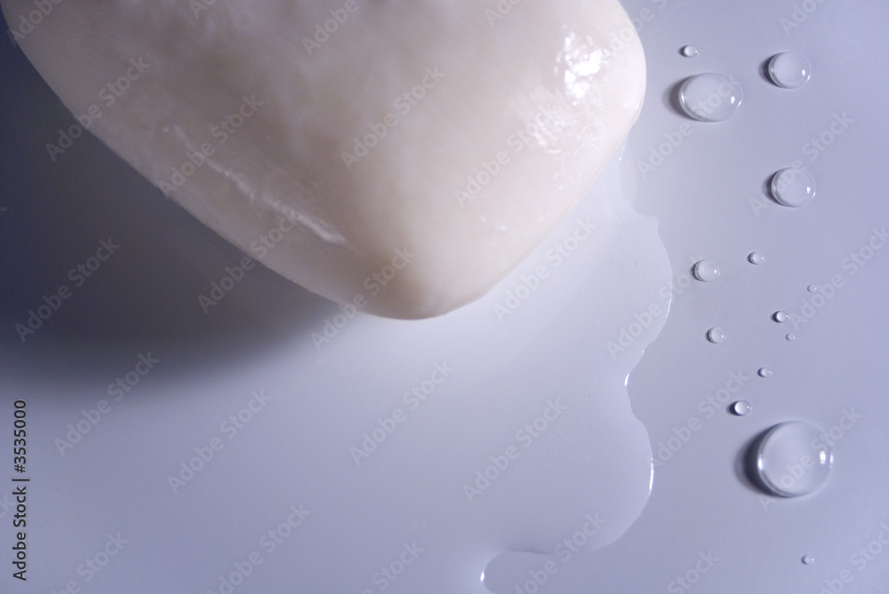 Obraz premium soap water drops