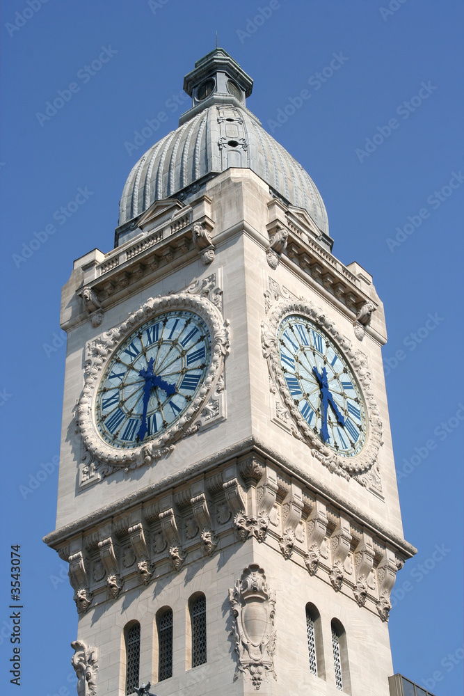 Paris: Gare de Lyon clocktower