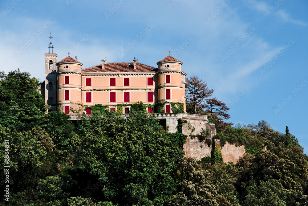 Château en Provence Château en Provence