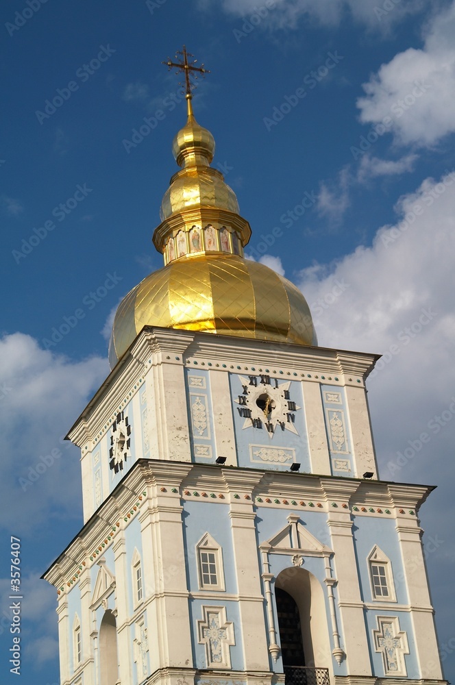 Fototapeta premium church and blue sky