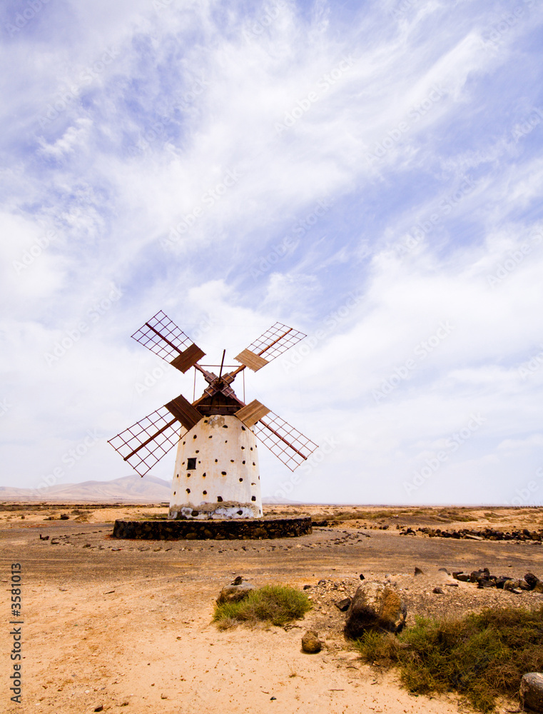 verlassene windmühle bei Cotillo, Fuerteventura