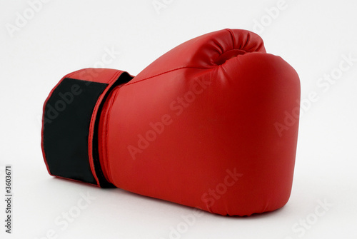 Boxing glove © daren88