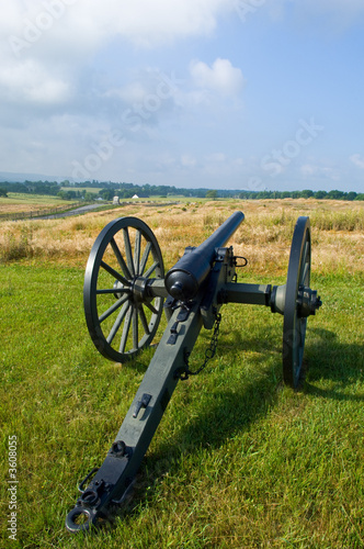 A US Civil War era cannon at Antietam Battlefield