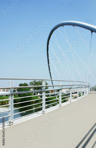 Rundbogenbrücke an der Mulde