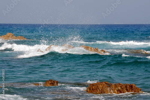 Mare mosso e onde