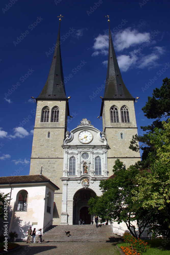 Eglise saint leger a Lucerne