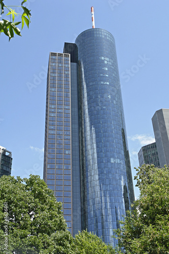 Maintower