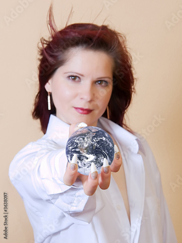 The girl holding globe