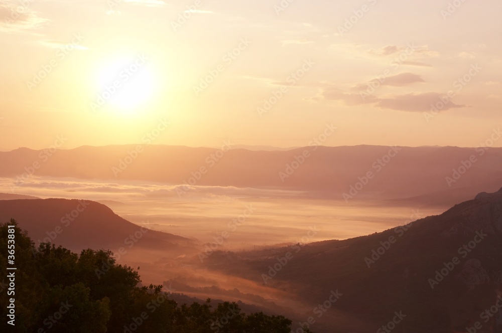 Fototapeta premium Misty mountain