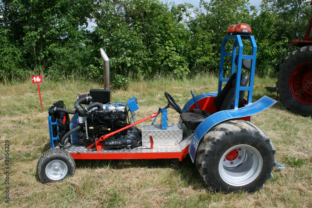 Obraz premium Mini Tractor