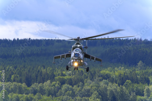 mi 24 hind soviet heavy attack helicopter