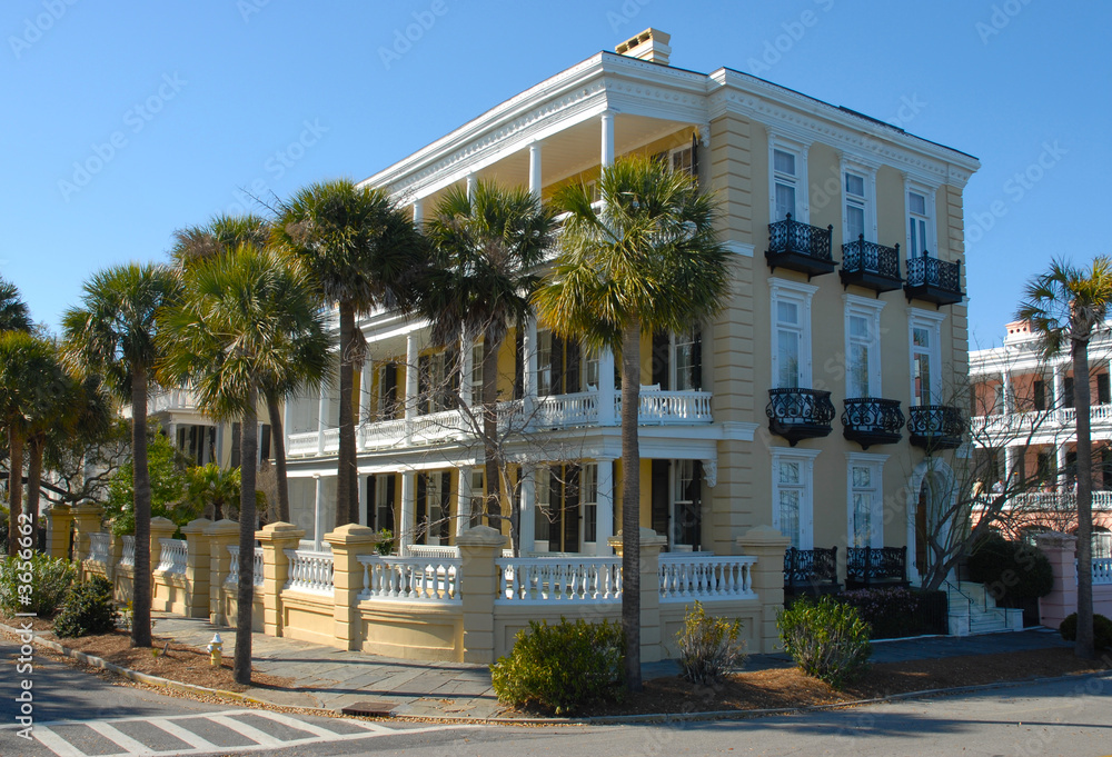 Obraz premium Corner Mansion