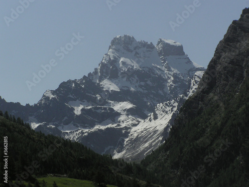 1448 - Le Mont Viso (Alpes italiennes)