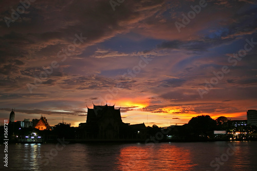 Bangkok Temple Sunset
