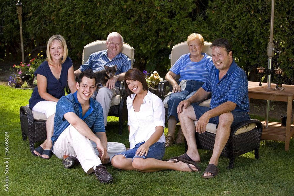 family of seven with three generations in the summer family of seven with three generations in the summer