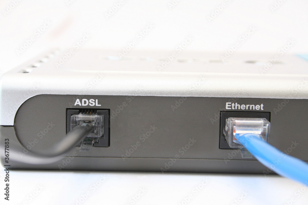 Connection of a cables to the modem. Connection of a cables to the modem.