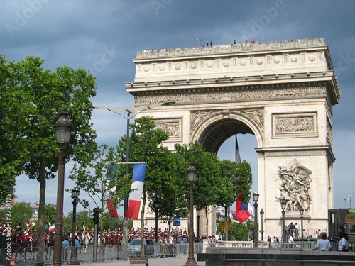 Konstfotografi arc de triomphe lors de la fête nationale