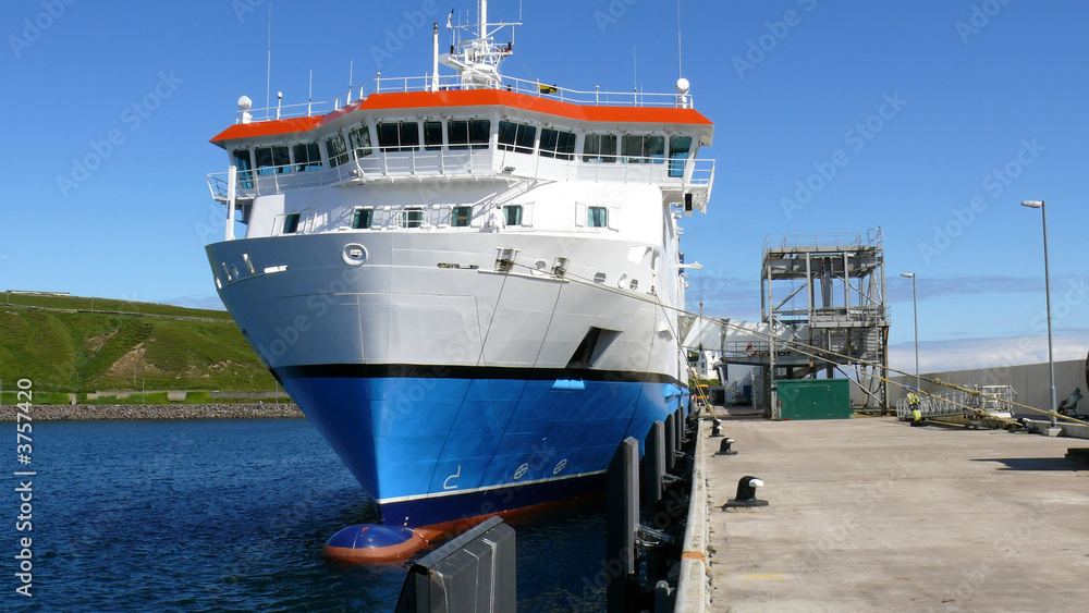 Naklejka premium Working pier