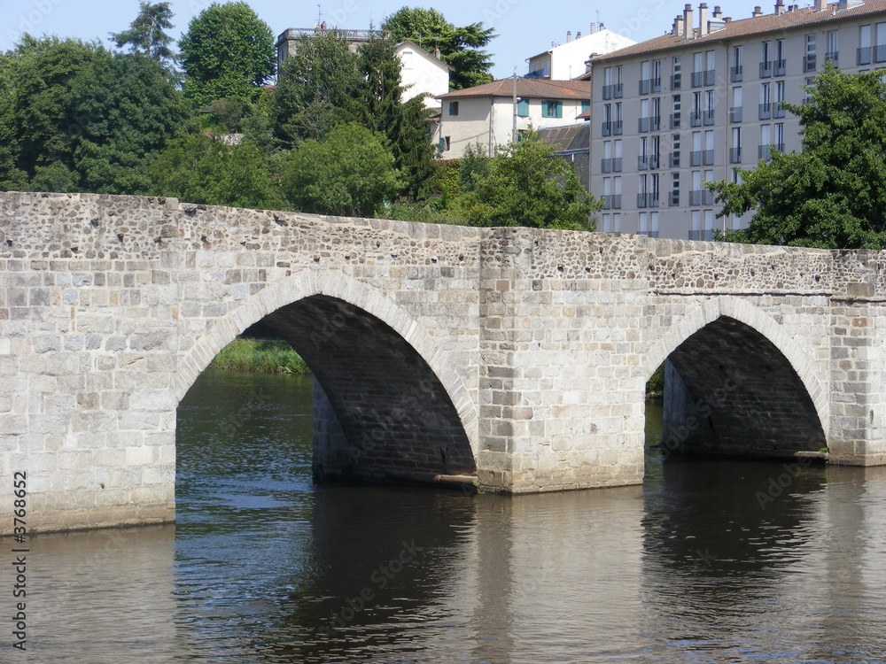 Pont en pierre