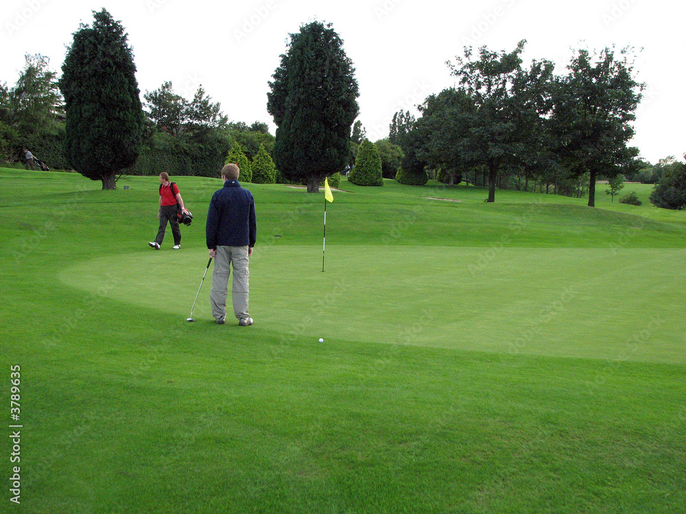 Obraz premium Golfers Pausing