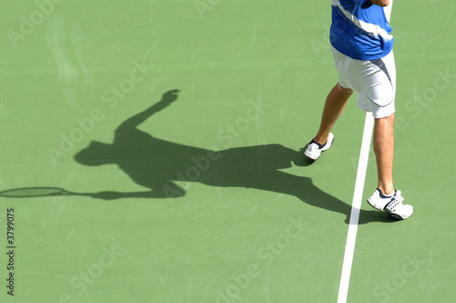 Serving shadow 02 © Sportlibrary