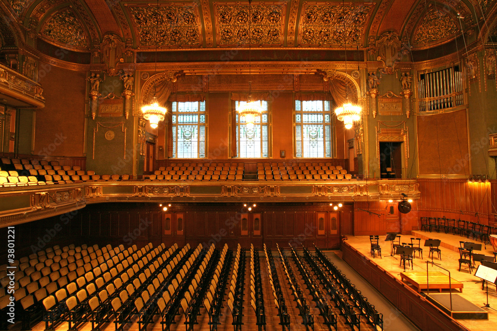 Obraz premium old auditorium, gold and velvet decoration