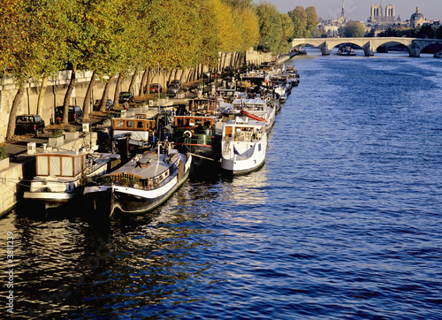 Photography houseboats barges river seine paris france europe