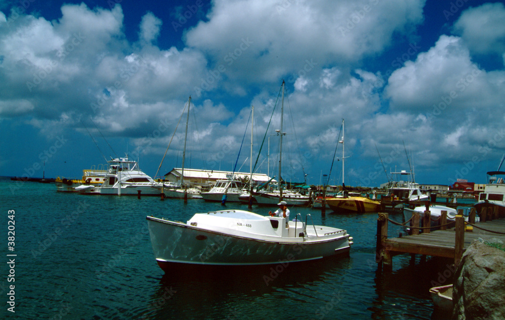 Jachthafen  in der Karibik