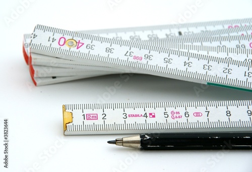 Folding rule with pencil