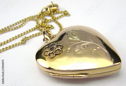 bijou coeur