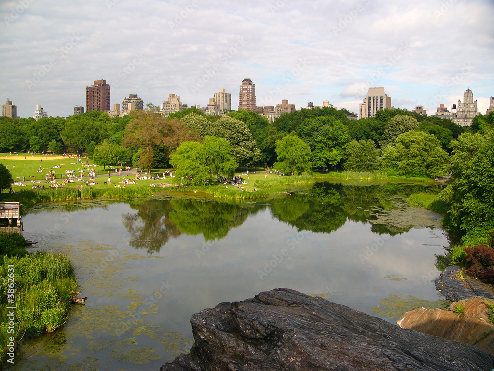 Lake in Central Park, NY Lake in Central Park, NY