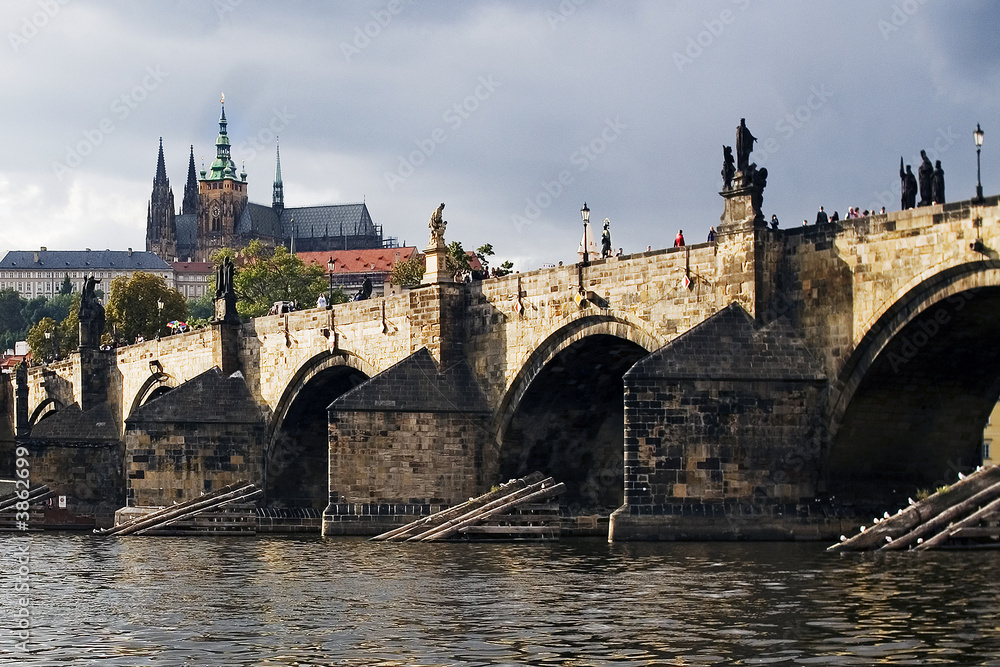 Karlsbrücke I