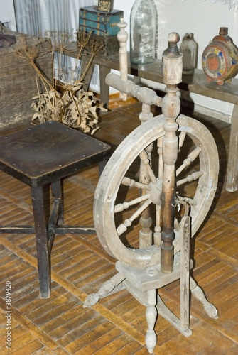 The ancient spinning machine. 