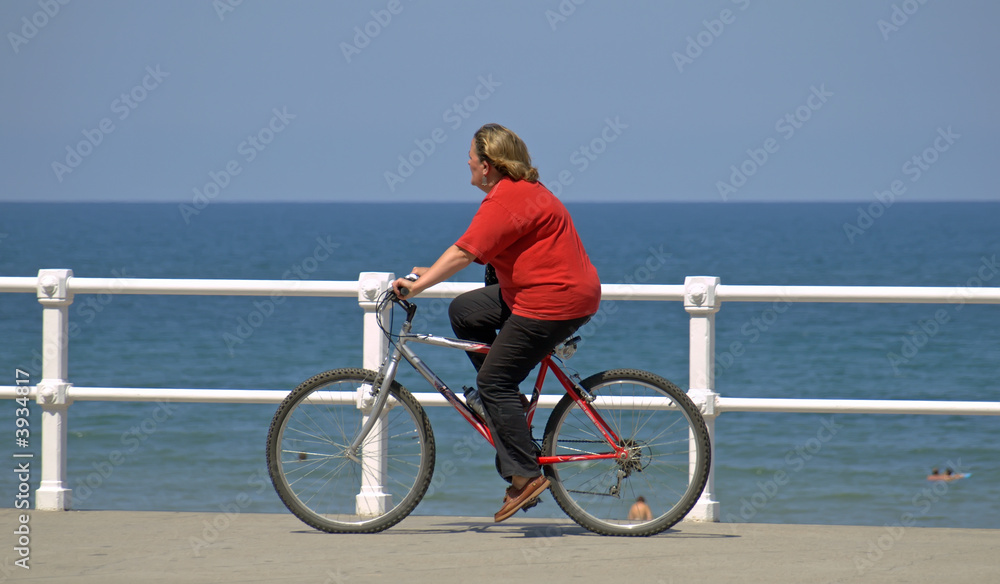 Fototapeta premium Señora en bicicleta