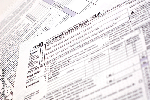 A US income tax form.