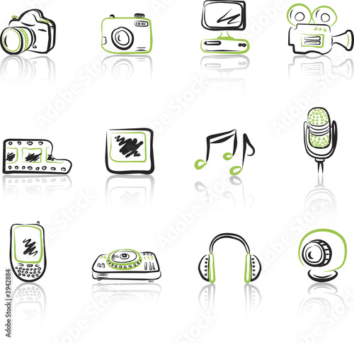Media 2 Black & Green