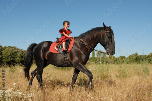 petite fille a cheval
