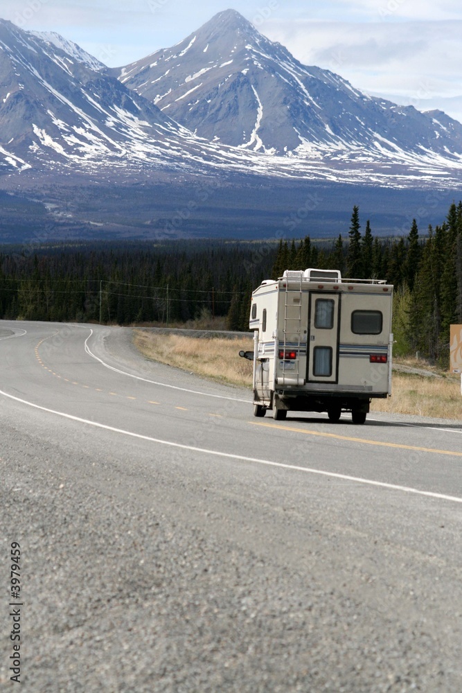 motorhome,motorcoach,camping