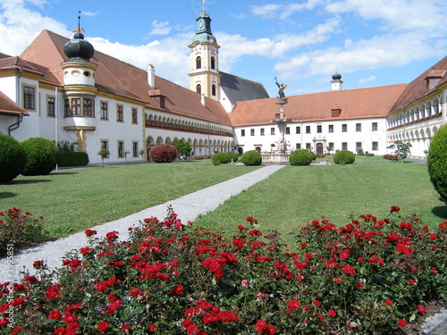 augustiner chorherrenstift reichersberg in oberösterreich