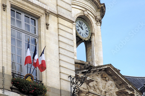 horloge de la mairie photo