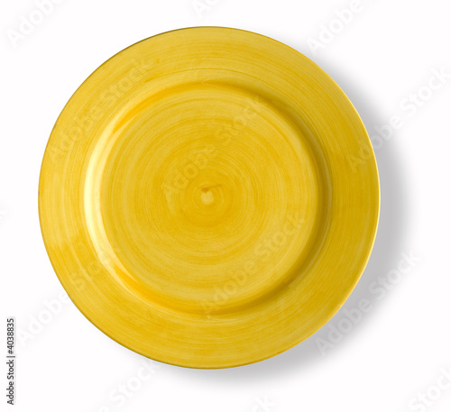 blank and emty yellow dish