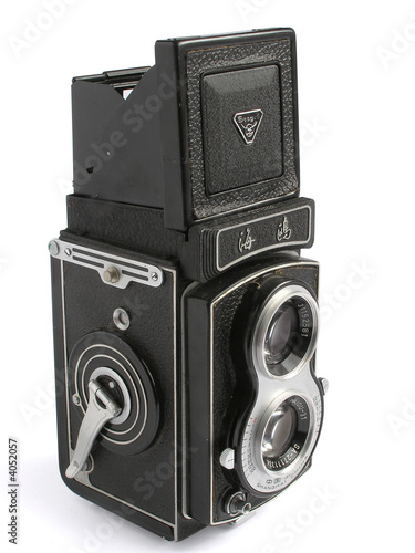 1505 - Vieil appareil photo 6x6