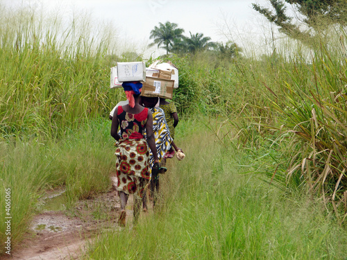 porteuses africaines photo