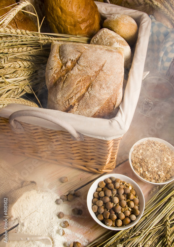 Bread arrangement