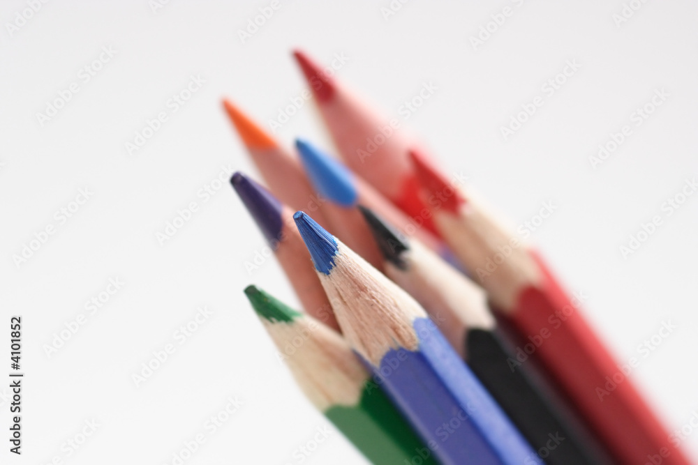 Color Crayons Color Crayons